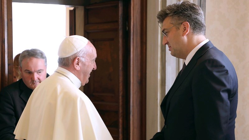 PM Plenkovic invited Pope Francis to Croatia, that would mean a lot to the Croatian people